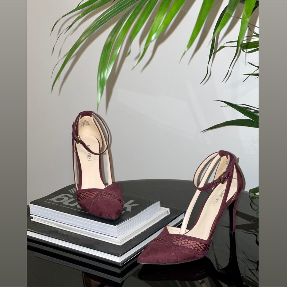 Nine West Maroon Pointed Heels Size 7M